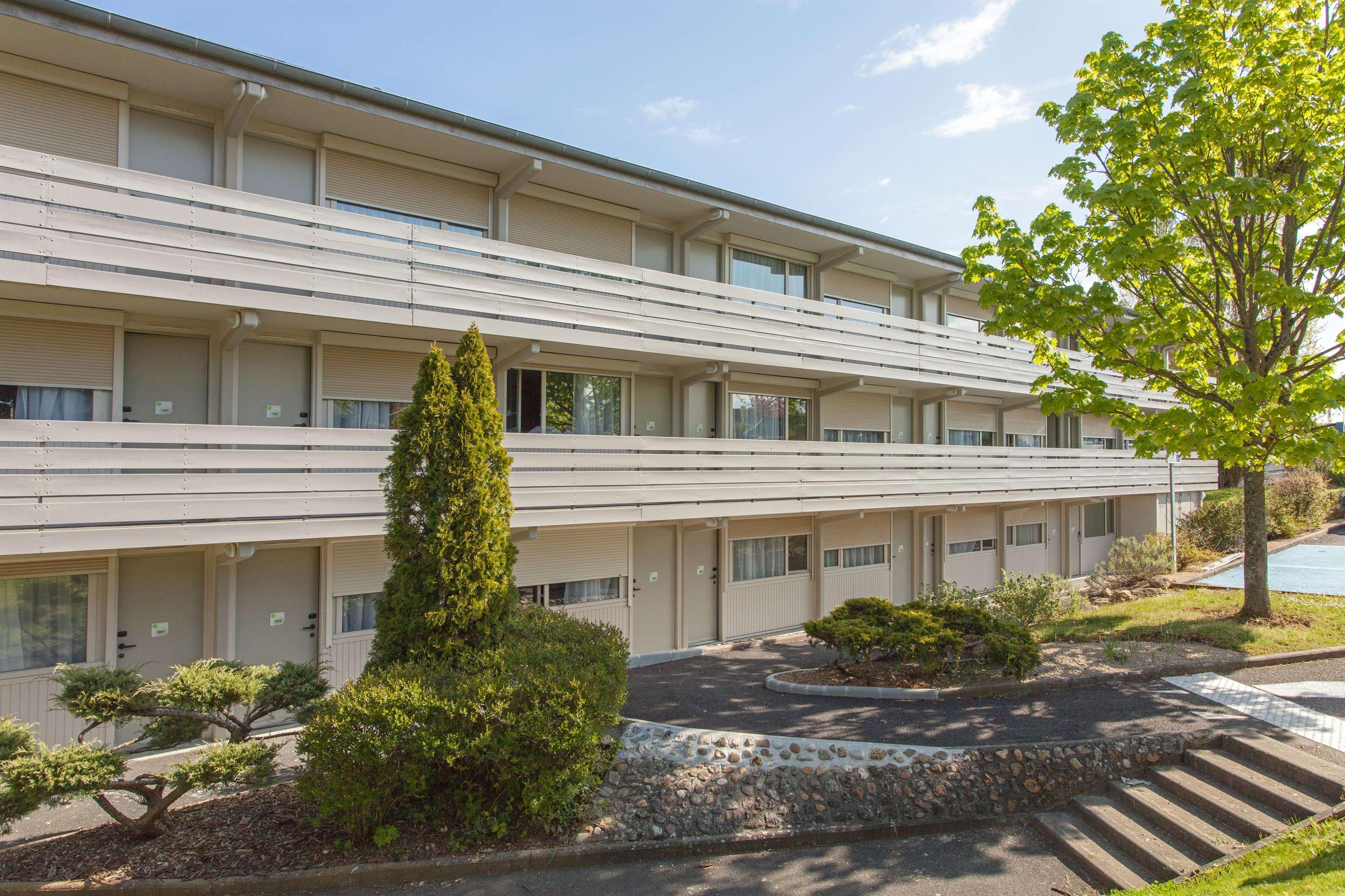 Campanile Poitiers Hotel Bagian luar foto